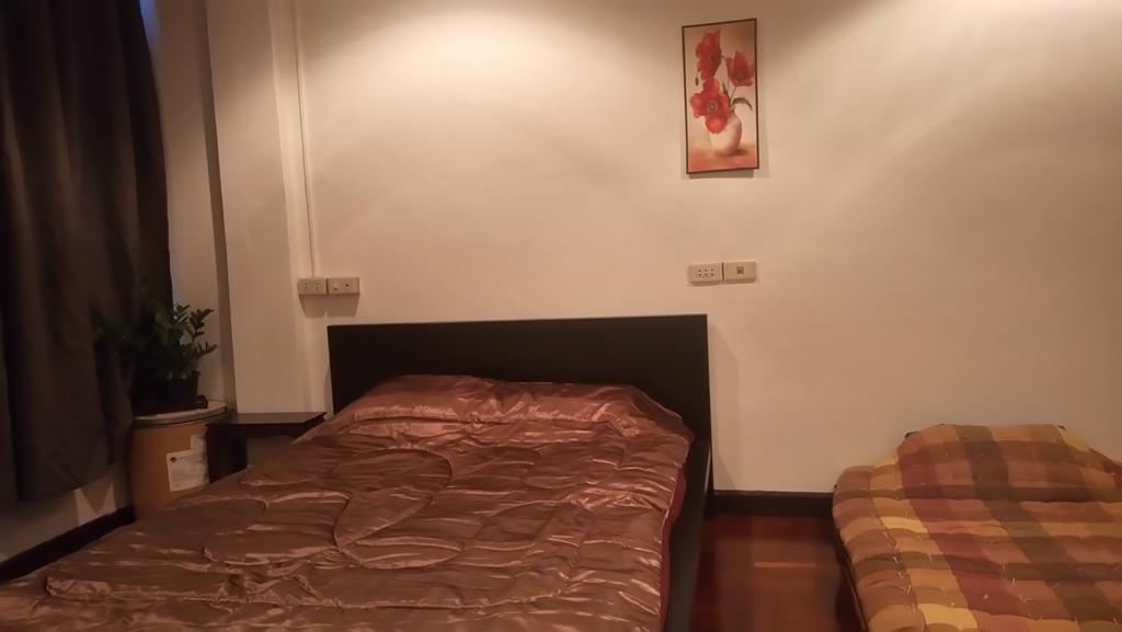 E&G Guest House Bangkok Ngoại thất bức ảnh