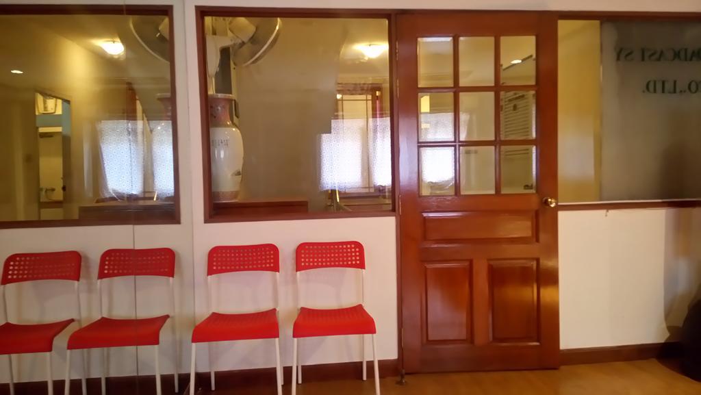 E&G Guest House Bangkok Ngoại thất bức ảnh