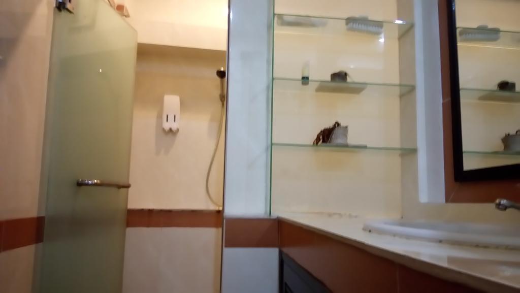 E&G Guest House Bangkok Ngoại thất bức ảnh