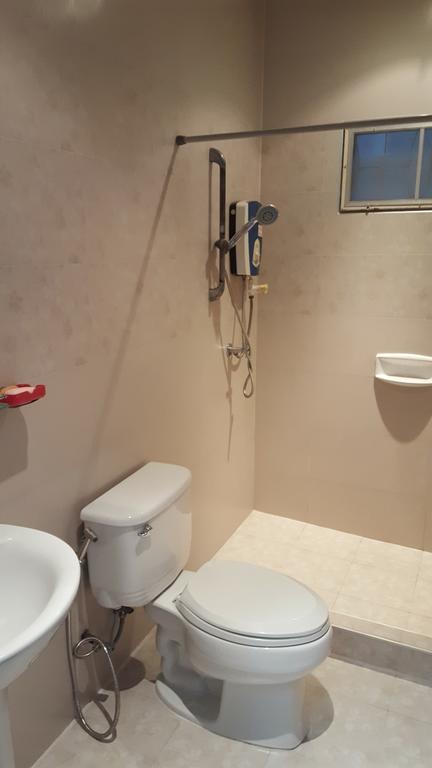 E&G Guest House Bangkok Ngoại thất bức ảnh